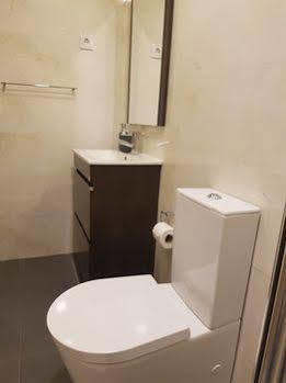 Gasthof Downtown Boutique Studio And Suites *